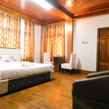 Pine Villa Shillong Extérieur photo