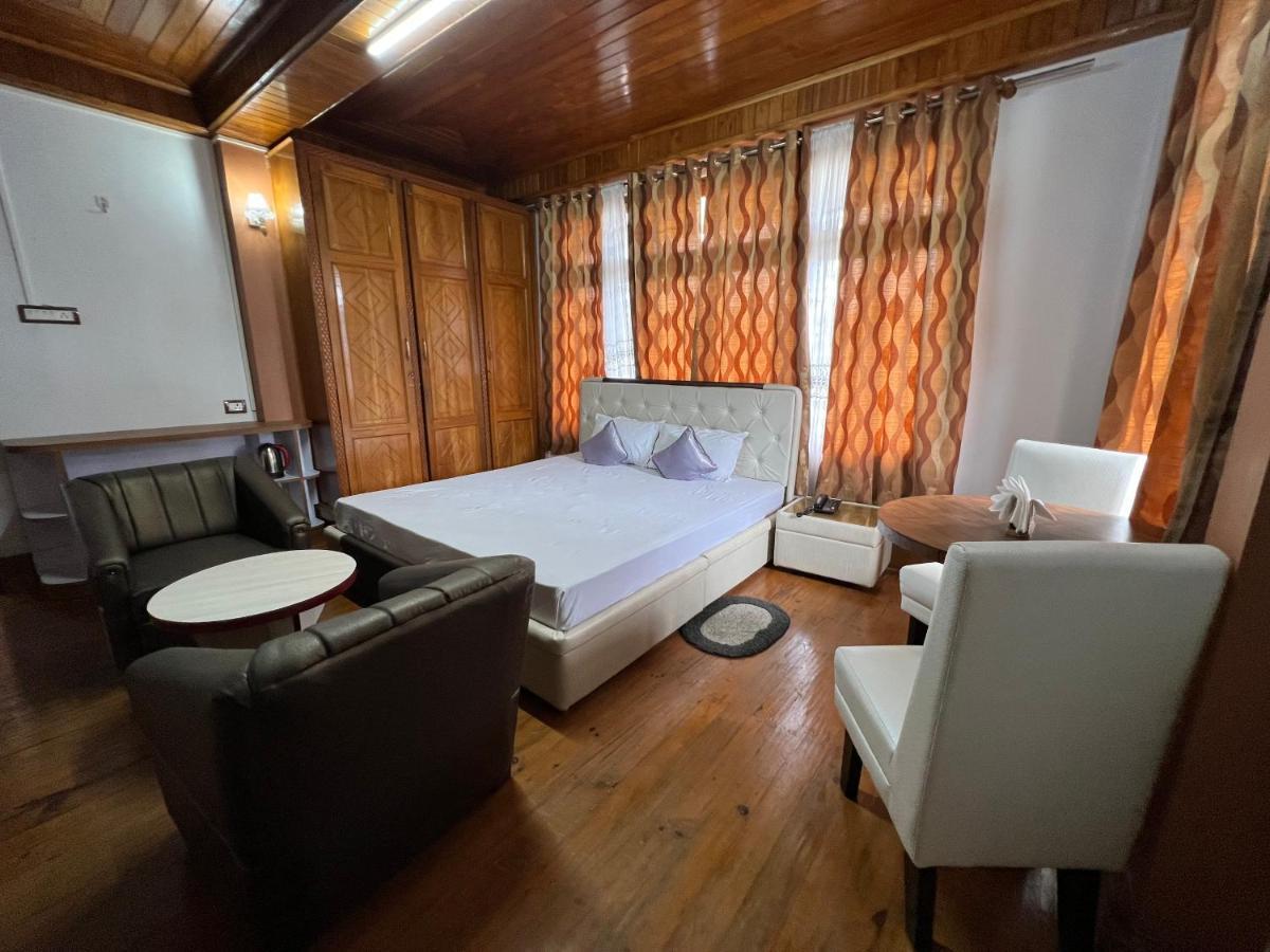 Pine Villa Shillong Extérieur photo